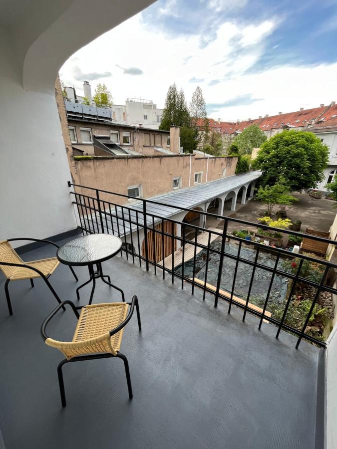 Appartement 6 Personnes Strasbourg Proche Centre Ville & Parking Esterno foto